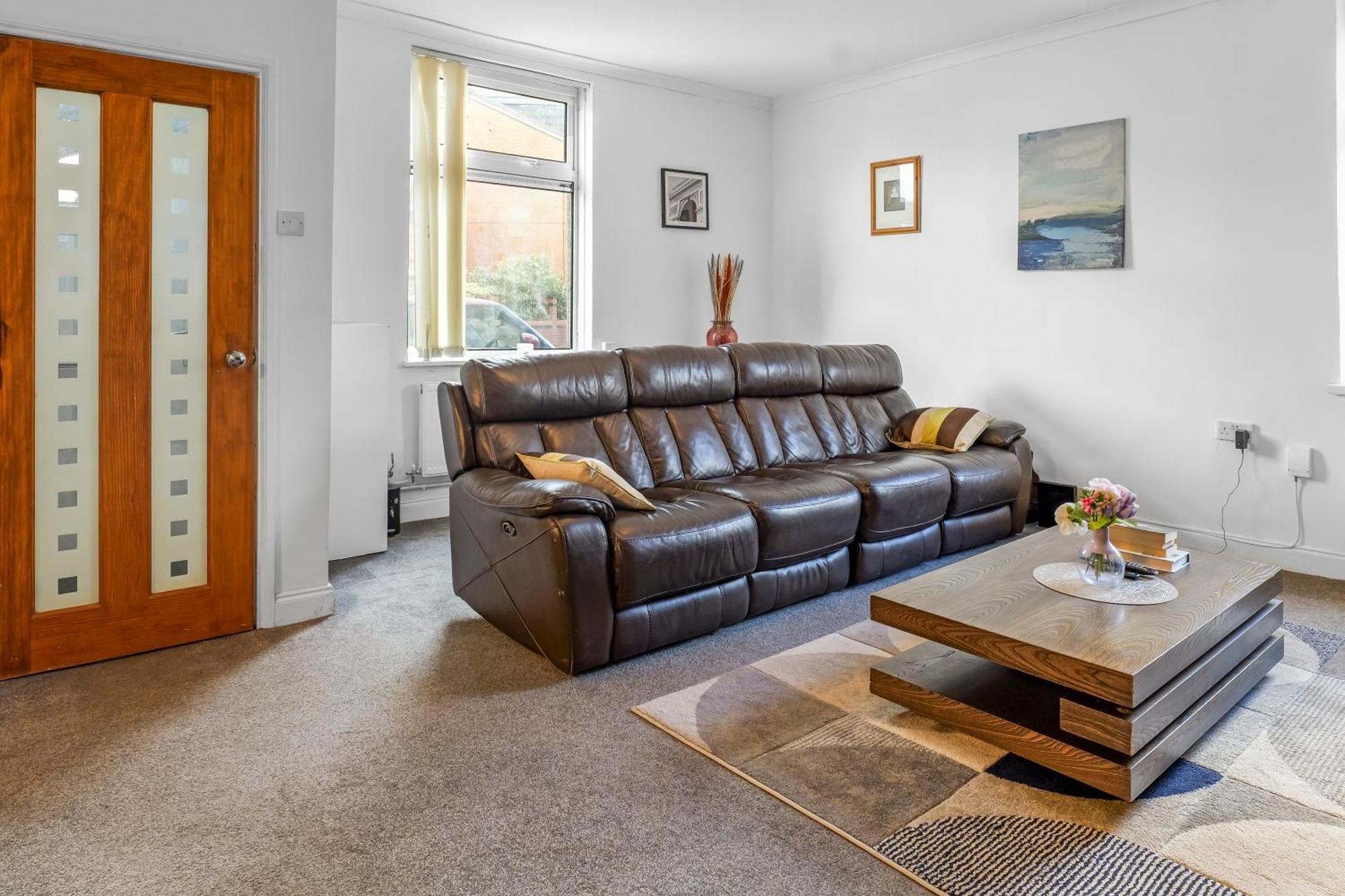 Rochdale 3 Bedroom House 2 Bath With Free Parking Sleeps 7 Eksteriør billede