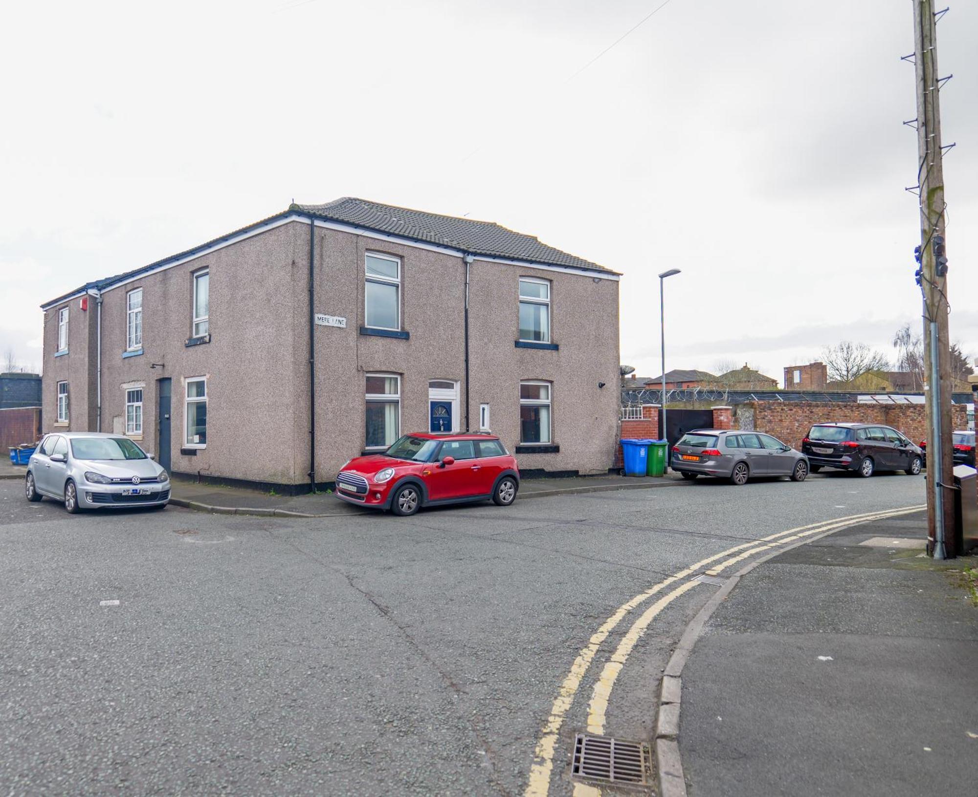 Rochdale 3 Bedroom House 2 Bath With Free Parking Sleeps 7 Eksteriør billede